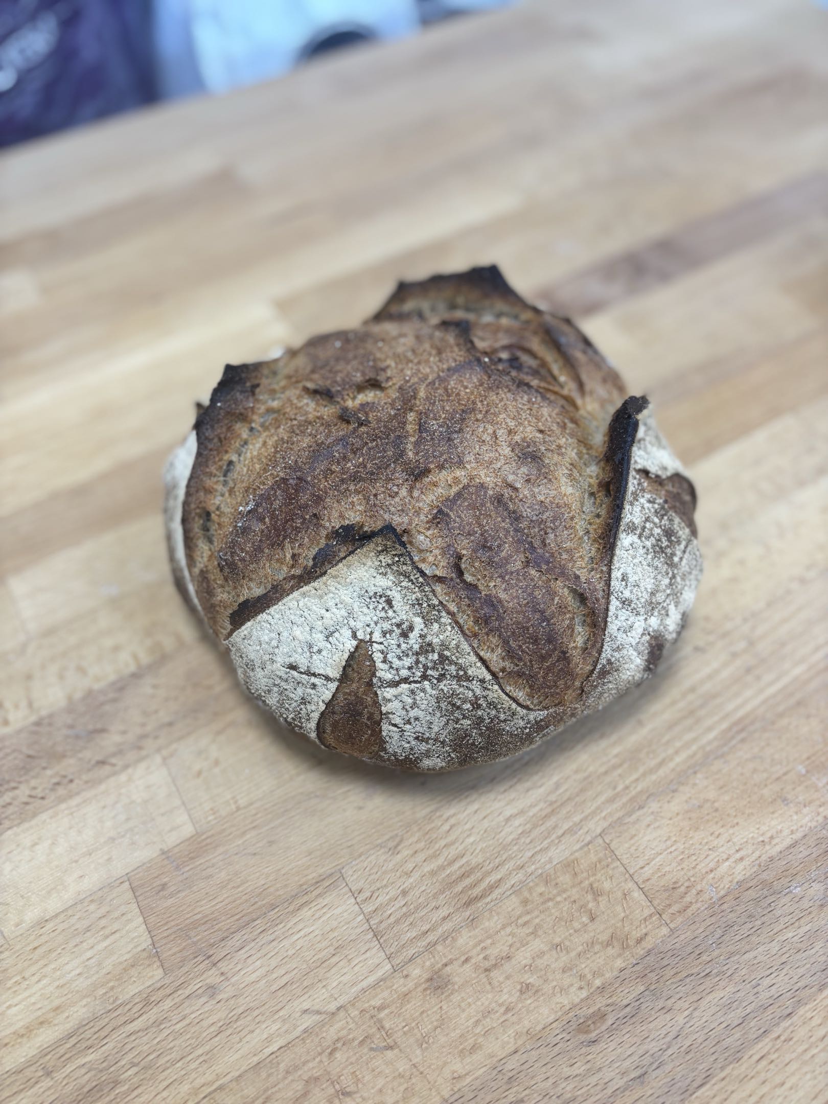 Détail croûte pain artisanal Guilbaud